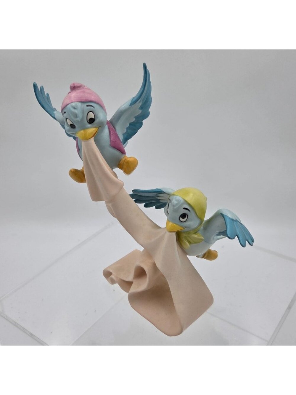 WDCC Cinderella Birds We'll Tie Sash Around It Sculpture